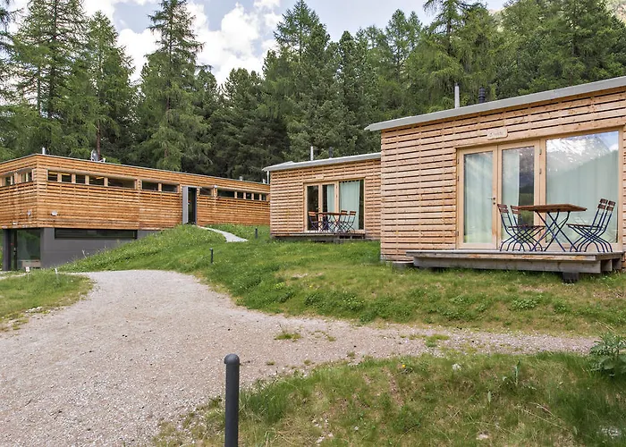 Kamp alanı Camping Gravatscha Samedan