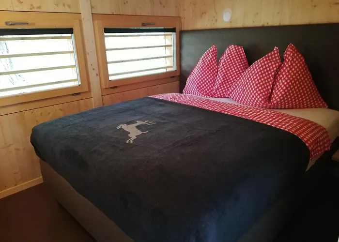 Kamp alanı Camping Gravatscha *