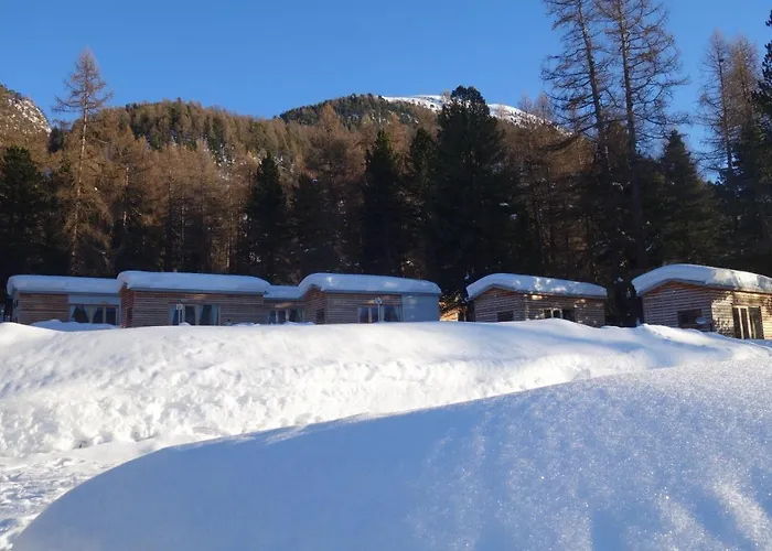 Kamp alanı Camping Gravatscha Samedan